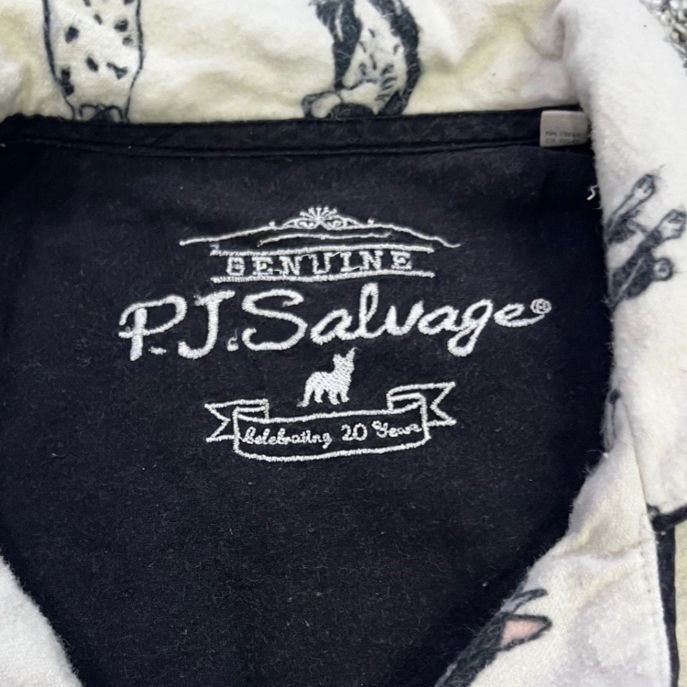 PJ Salvage Women Small Dog Print Flannel Pajama Set Cream‎ Button Front Long - Picture 3 of 15